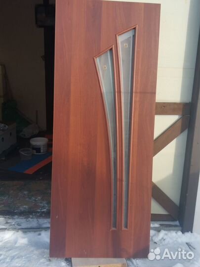 Дверь межкомнатная со стеклом