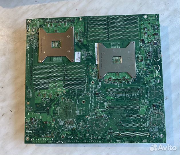 Материнская плата Intel S5520SC