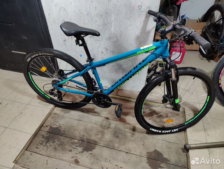 Велосипед горный Forward Apache 27.5
