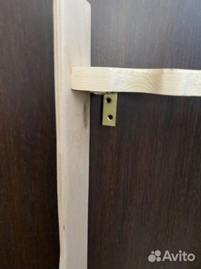 Подставка для хранения удочек пристенная