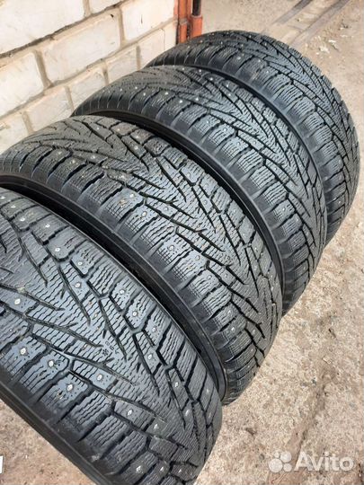 Nokian Tyres Nordman 7 SUV 215/70 R16
