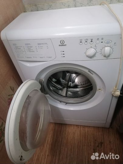 Стиральная машина бу indesit