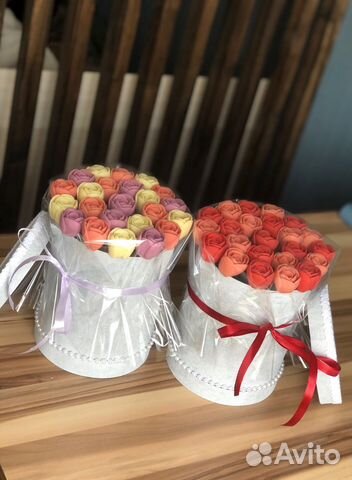 Букет роз на 1 сентября