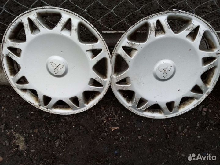 Колпаки р14 mitsubishi оригинальные