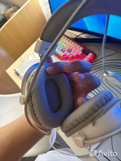 Игровые наушники