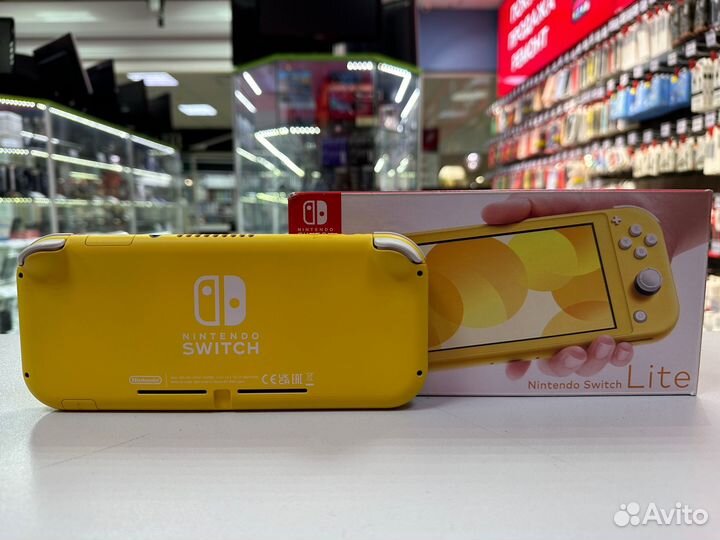 Игровая приставка Nintendo Switch Lite 32Gb