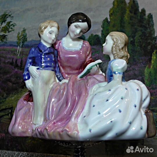 Сказка на ночь.Статуэтка.Royal Doulton.Англия