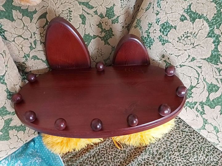 Полочка настенная