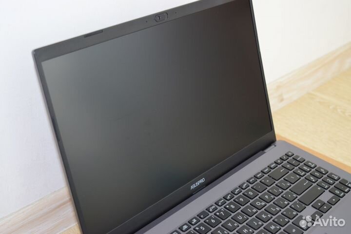 Asus Pro 15.6