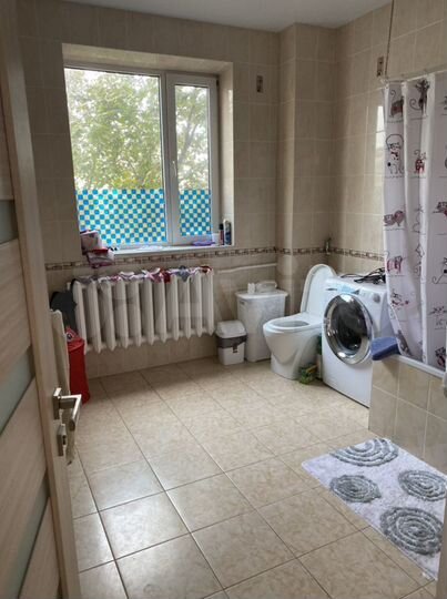 Дом 180 м² на участке 10 сот.