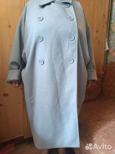 Изумительное новое пальто от Глория Джинс большое