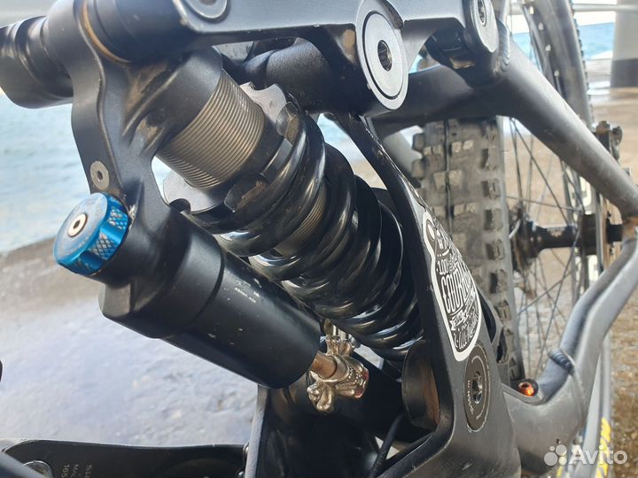 Commencal supreme dh v3 2015 27.5 M