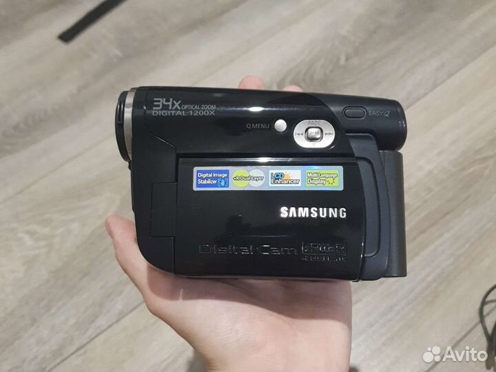 Видеокамера Samsung DVD VP - DC171Bi