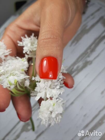 Мастер маникюра и педикюра