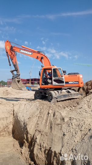 Работа эксковаторщиком на колестном эксковаторе