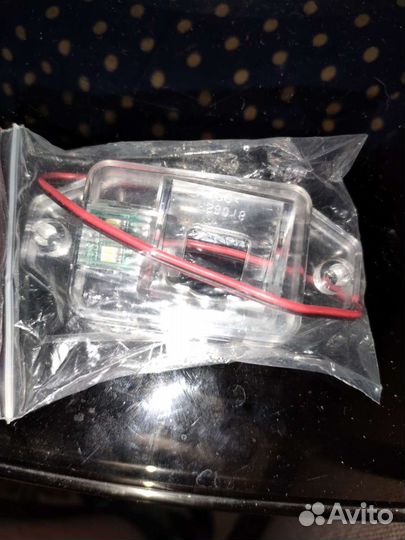 Кронштейн камеры заднего вида на Тойота Ленд Крузе