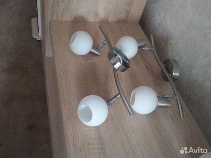 Светильник настенный