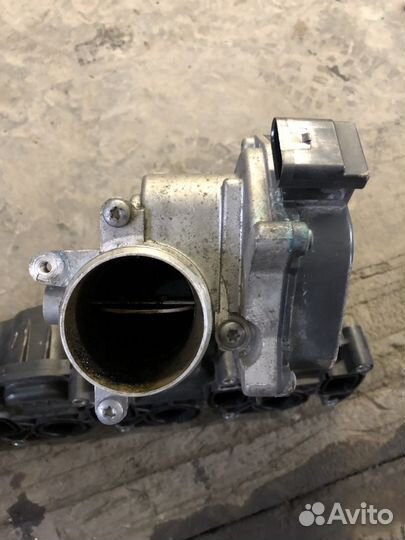 Заслонка дроссельная 03L128063Q VAG 1.9/2.0TDI aud
