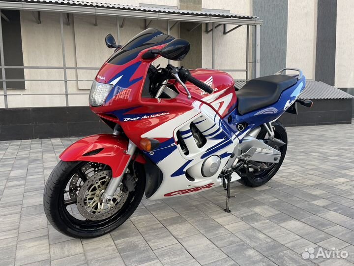 Honda CBR 600 F3 рестайлинг