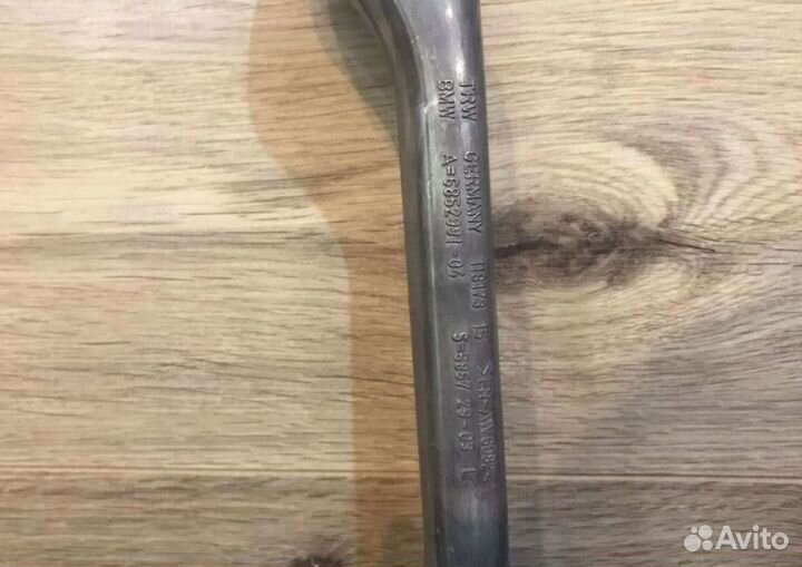 Рычаг поперечный BMW правый