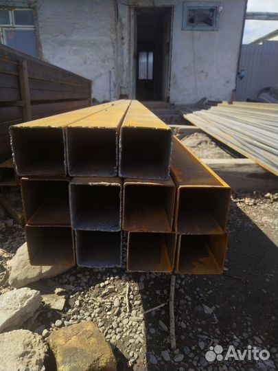 Профильная труба 100х100х3