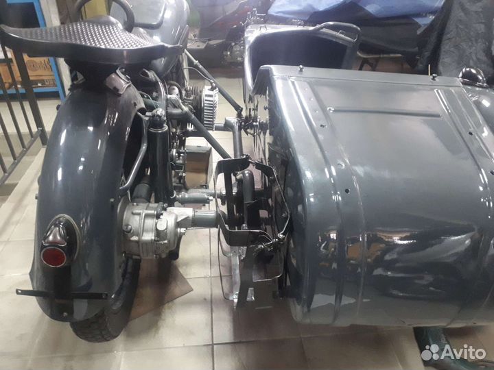 Мотоцикл мв750
