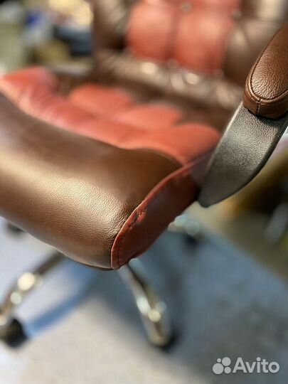 Компьютерное кресло