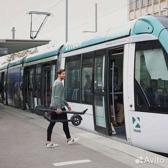 Запечатанный электросамокат Ninebot KickScooter