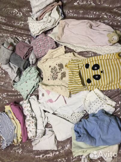 Отдам бесплатно детские вещи