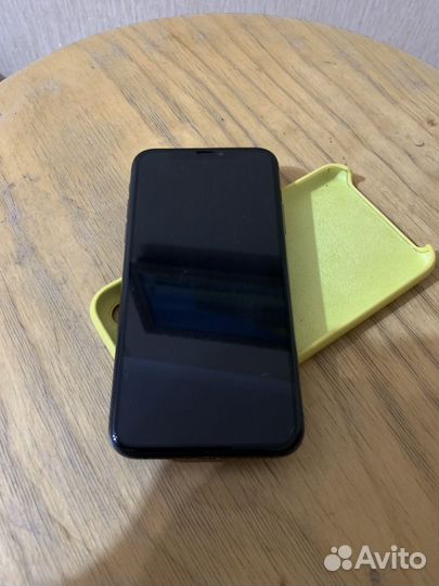 iPhone Xs, 64 ГБ