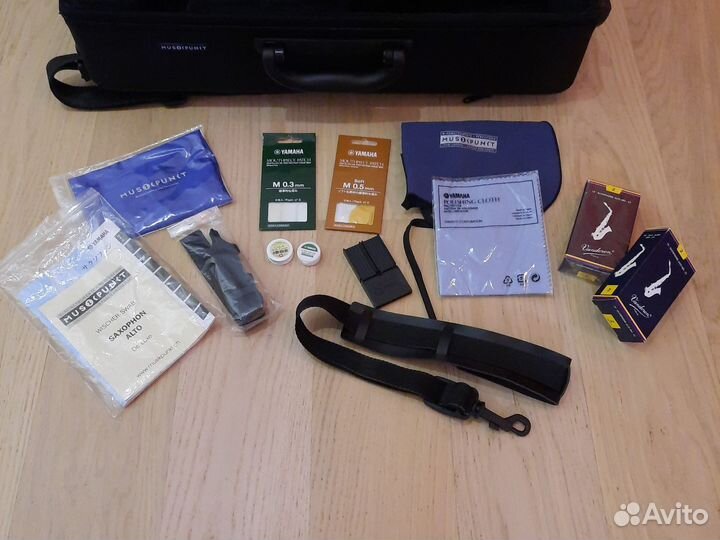 Альт-саксофон Yamaha YAS-280 (из Швейцарии)