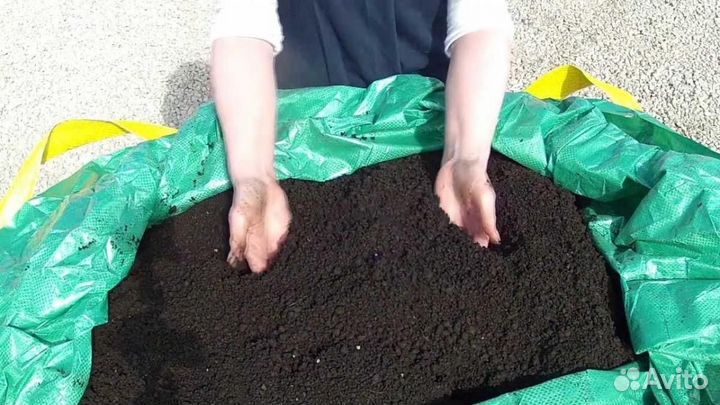 Земля плодородная в мешках чернозем почва грунт