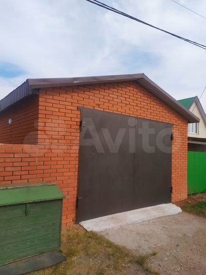 Коттедж 320 м² на участке 10 сот.