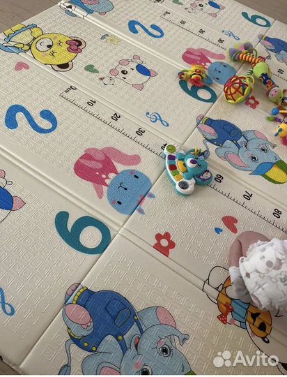 Коврик для ползанья