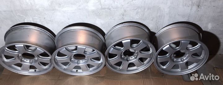 Диски Bridgestone NR280 7,5x17 6x139,7 et35