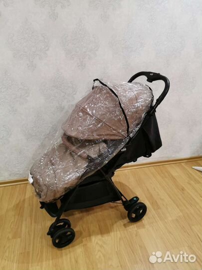 Коляска прогулочная Cam Curvi