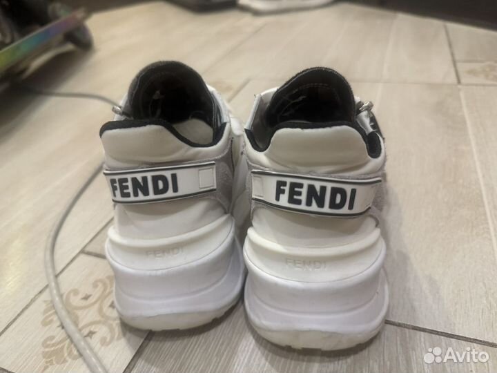 Кроссовки женские fendi оригинал