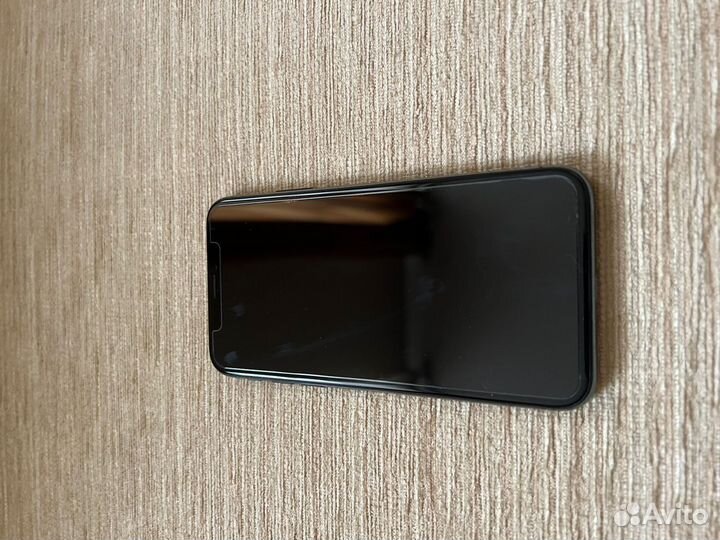 iPhone X, 256 ГБ