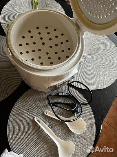 Мультиварка Wellberg wb-105