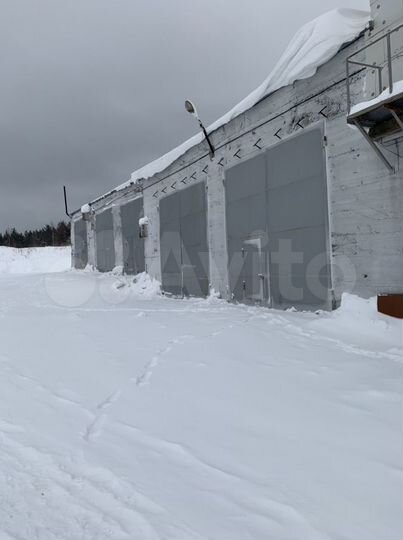 Гараж, > 30 м²