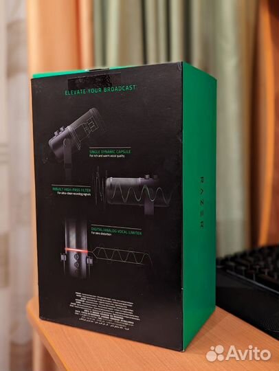 Микрофон Razer Seiren Elite (Стрим/общение)