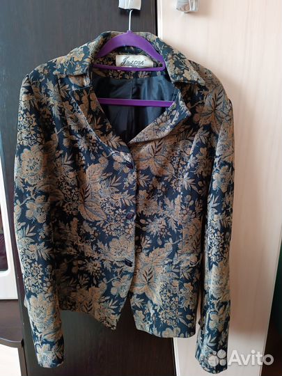 Пиджак женский 48 50