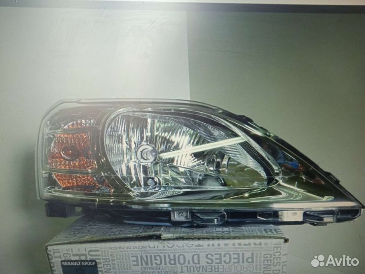 Продам оригинальные фары Renault Logan,Largus