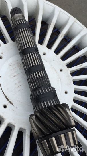 Вал вторичный renault МКПП JR5