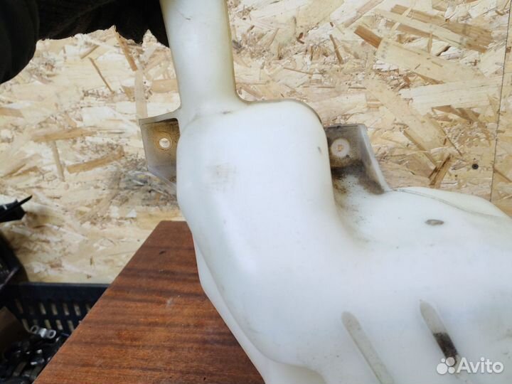 Бачок омывателя с моторчиком Сузуки SX4 1