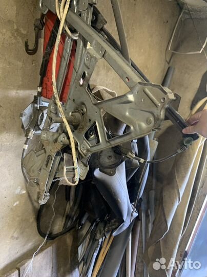 Продам стеклоподьемники ауди 100 с4 45 кузов