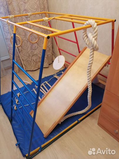 Детский спортивный комплекс 