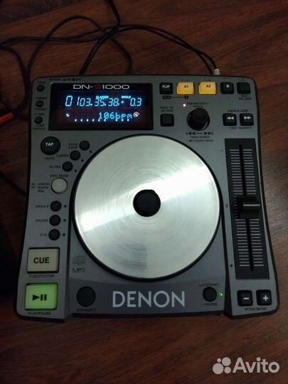 DJ контроллер Denon
