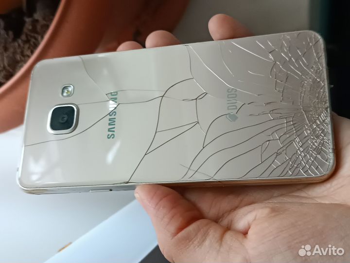 Samsung Galaxy A3 (2016) SM-A310F/DS, 16 ГБ