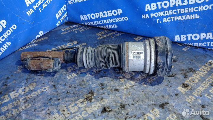 Передняя левая пневмостойка Mercedes-Benz W220